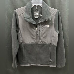 North Face women’s jacket